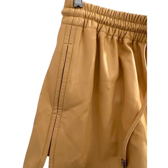 A.L.C. ALC Ryder Faux Leather Shorts High Rise Yellow NWOT Stylish Classic - Picture 5 of 9